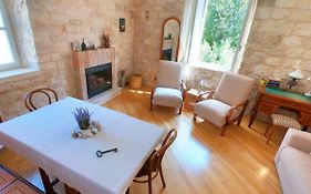 Historic Piazza House & Romantic Hidden Garden